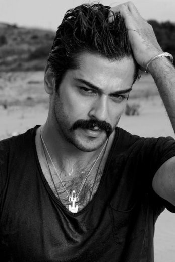 Burak Özçivit
