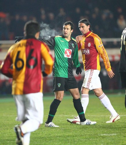 Taner Gülleri