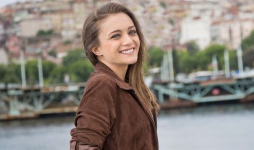 Damla Sönmez