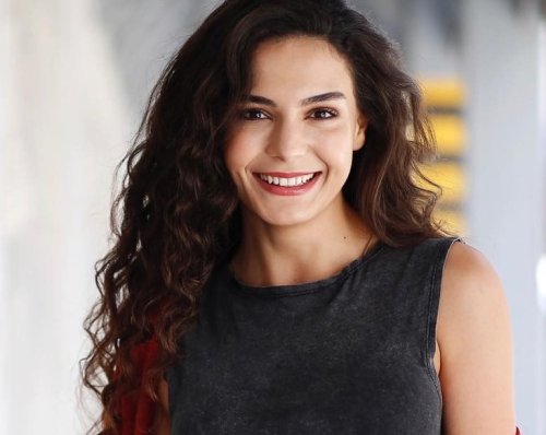 Ebru Şahin