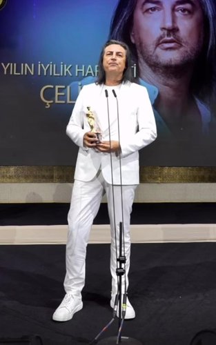 Haluk Levent