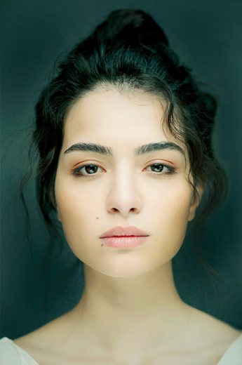 Melisa Aslı Pamuk