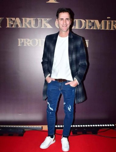 Orhan Aksoy