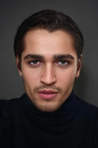 Mutlu Demir