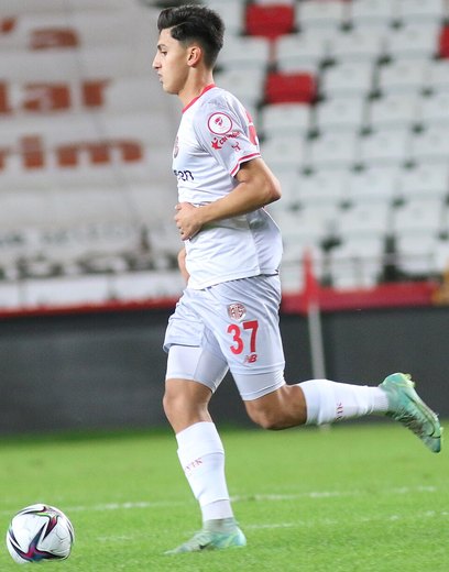 Mevlüt Han Ekelik