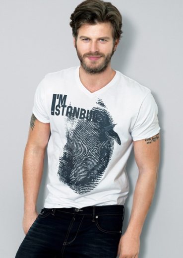 Kıvanç Tatlıtuğ