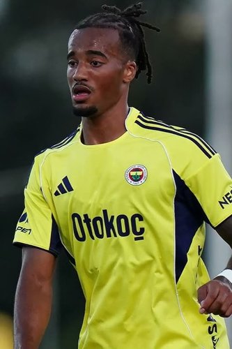 Erman Özgür