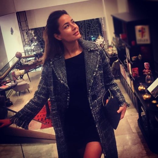 Özlem Conker