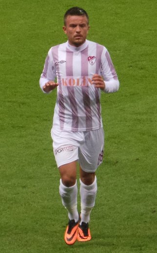 Özgür Özkaya