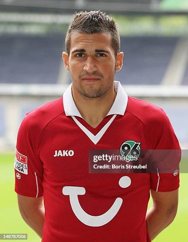 Deniz Ayçiçek