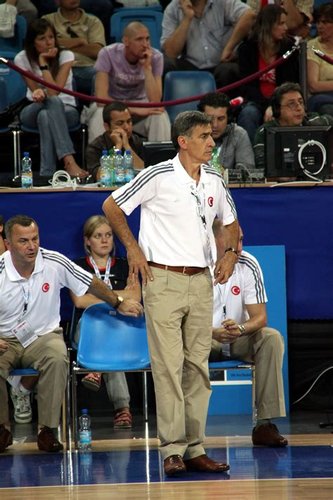 Bogdan Tanjević