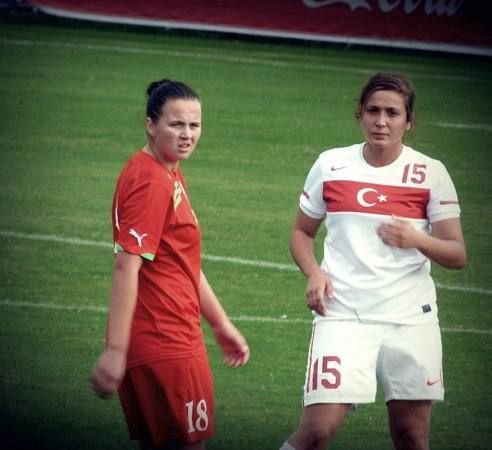 Serenay Öziri