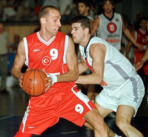 Harun Erdenay