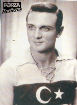 Nazmi Bilge