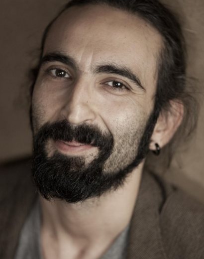 Fırat Tanış