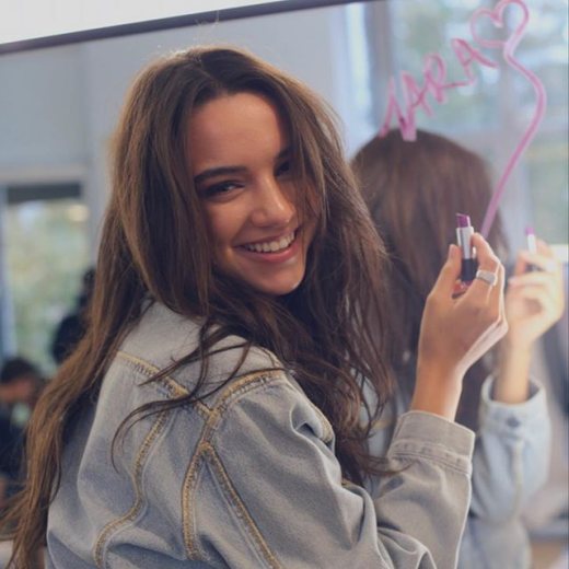 Tara De Vries