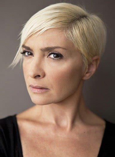 Şebnem Köstem