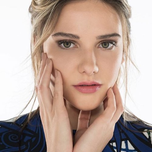 Alina Boz