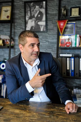 Batur Altıparmak