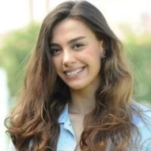 Rüveyda Öksüz