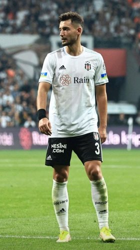 Tayyip Talha Sanuç