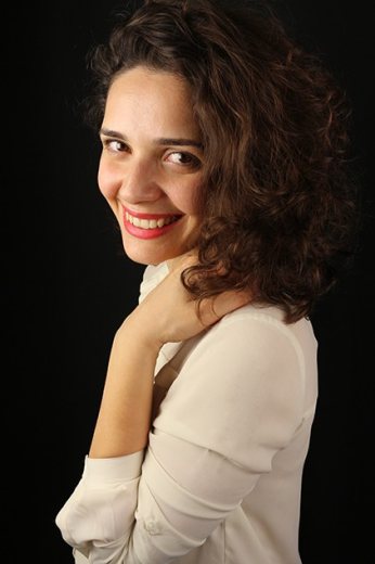 Dila Bayrak