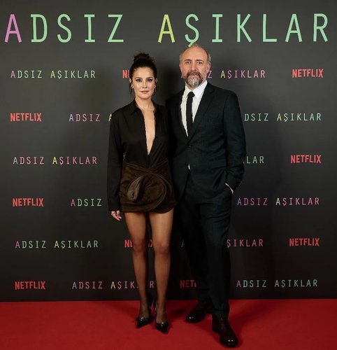 Aşıklar Delidir