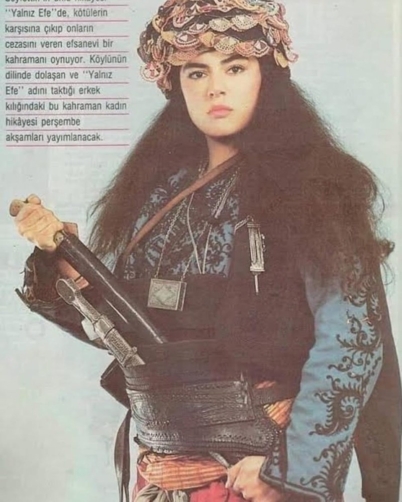 Lone Efe (Yalnız Efe)