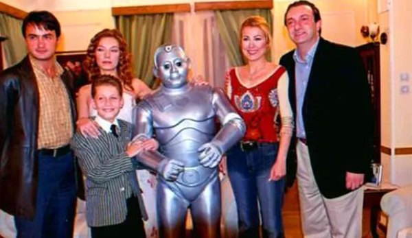 İyi Aile Robotu