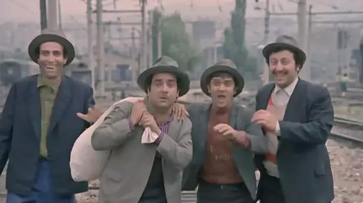 از روستا به شهر آمدم (Köyden İndim Şehire)